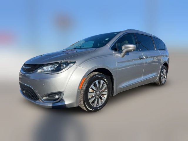 2020 Chrysler Pacifica Touring-L Plus