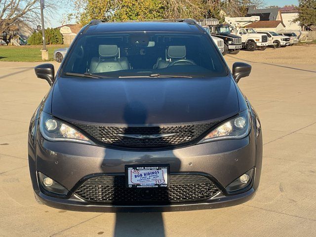 2020 Chrysler Pacifica Touring-L Plus