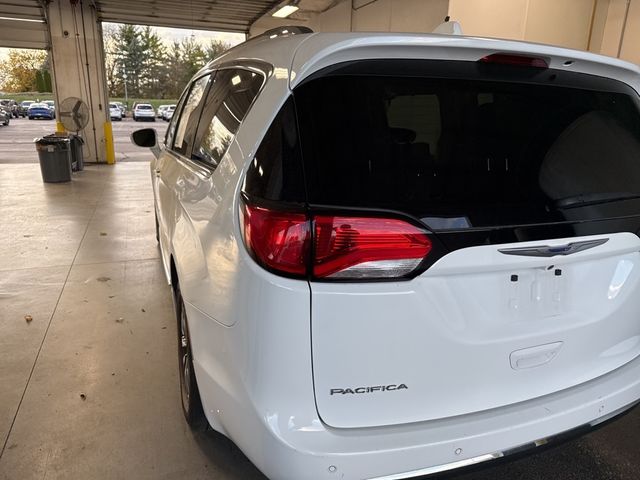 2020 Chrysler Pacifica Touring-L Plus