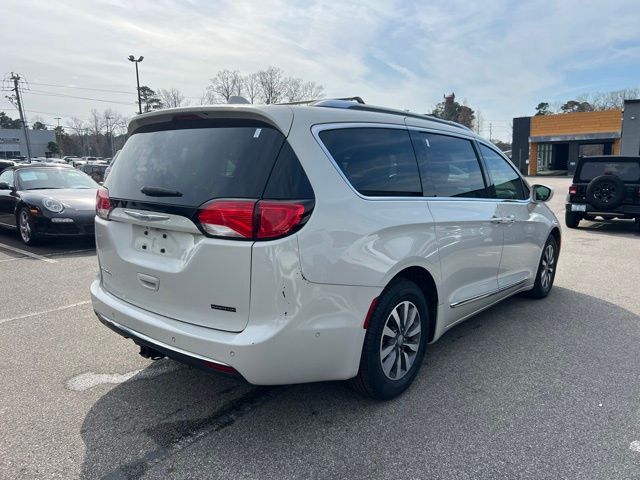 2020 Chrysler Pacifica Touring-L Plus