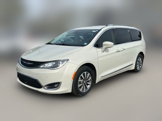 2020 Chrysler Pacifica Touring-L Plus