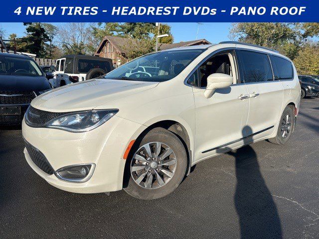 2020 Chrysler Pacifica Touring-L Plus