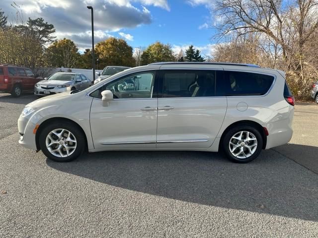 2020 Chrysler Pacifica Touring-L Plus