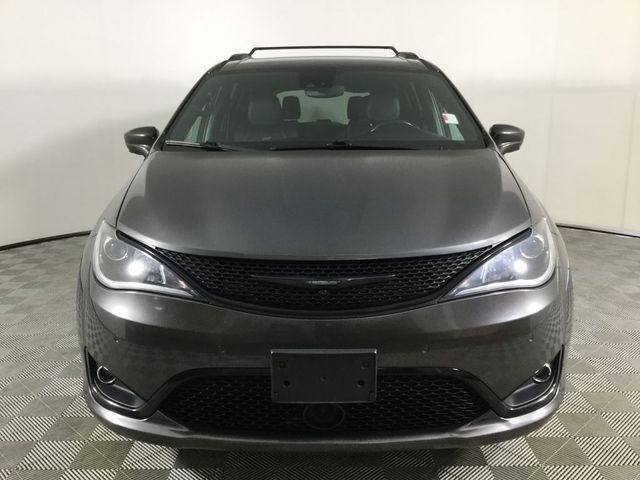 2020 Chrysler Pacifica Touring-L Plus