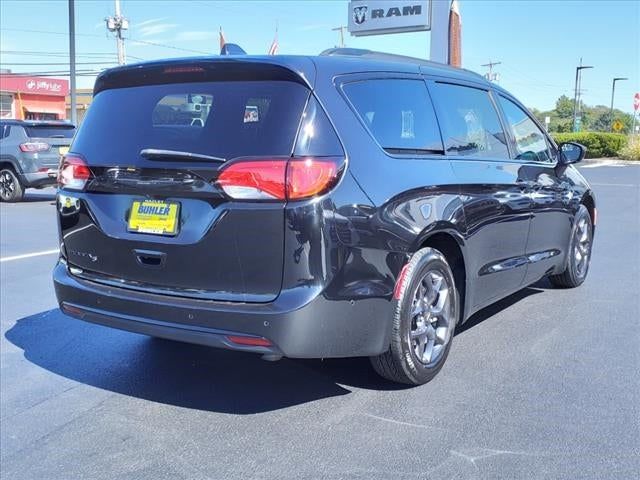 2020 Chrysler Pacifica Touring-L Plus