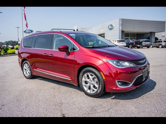 2020 Chrysler Pacifica Touring-L Plus