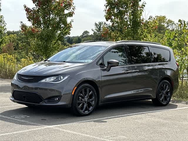 2020 Chrysler Pacifica Touring-L Plus