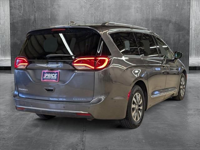 2020 Chrysler Pacifica Touring-L Plus