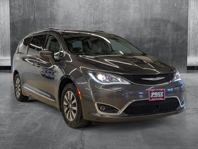 2020 Chrysler Pacifica Touring-L Plus