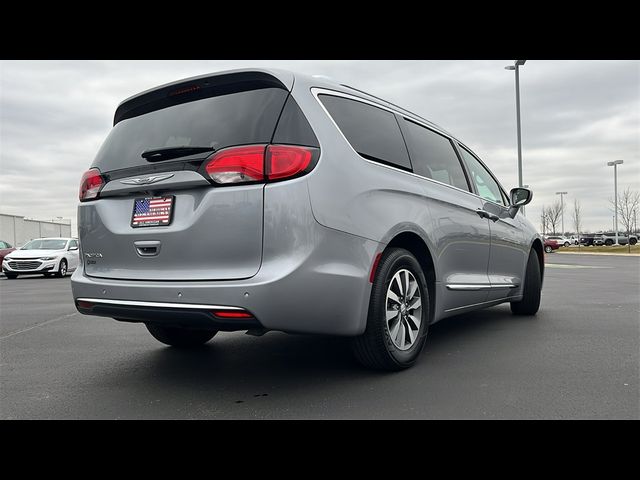 2020 Chrysler Pacifica Touring-L Plus