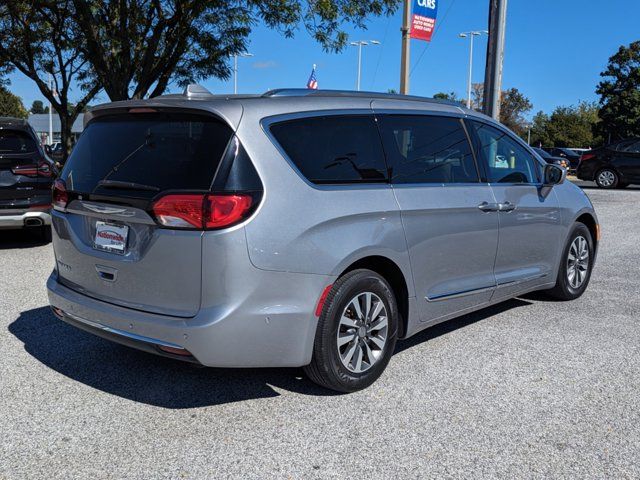 2020 Chrysler Pacifica Touring-L Plus