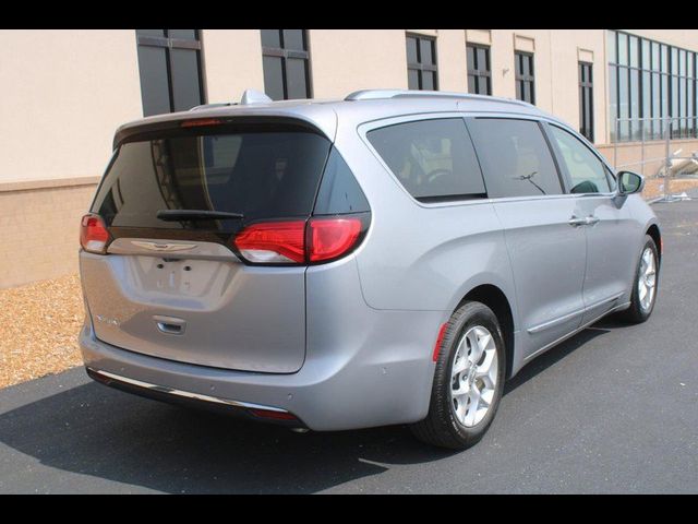 2020 Chrysler Pacifica Touring-L Plus