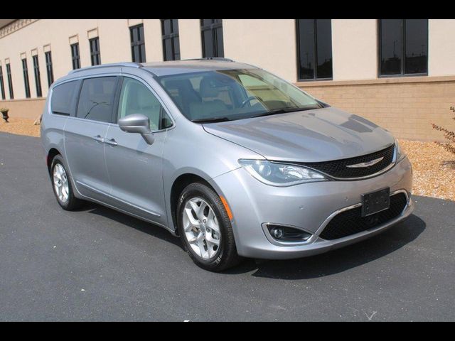 2020 Chrysler Pacifica Touring-L Plus