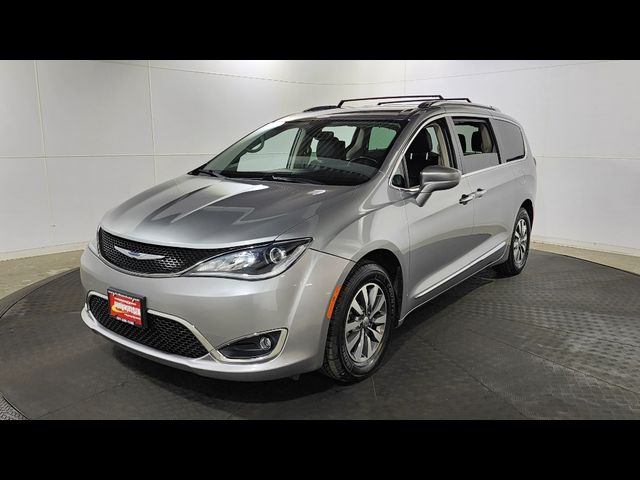 2020 Chrysler Pacifica Touring-L Plus