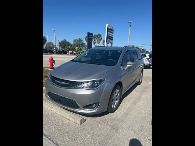 2020 Chrysler Pacifica Touring-L Plus