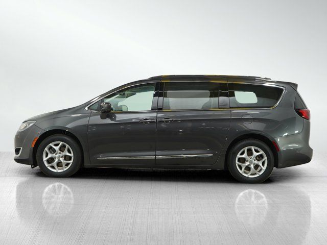 2020 Chrysler Pacifica Touring-L Plus