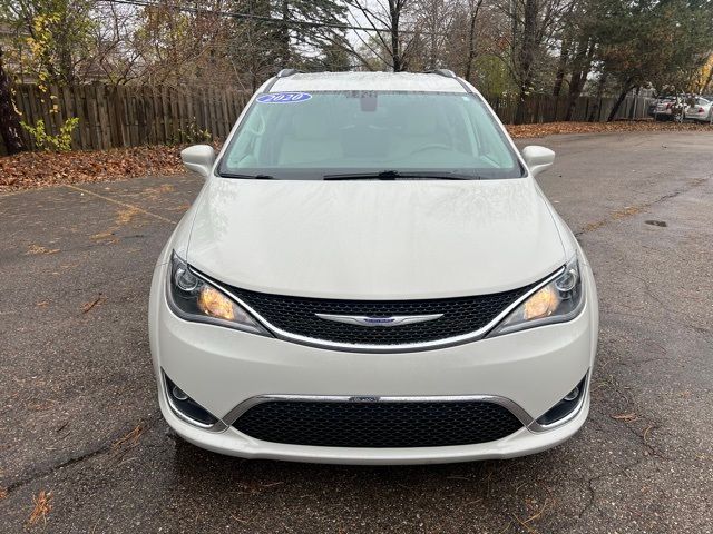 2020 Chrysler Pacifica Touring-L Plus