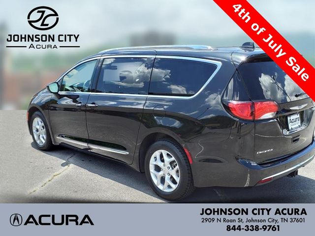 2020 Chrysler Pacifica Touring-L Plus