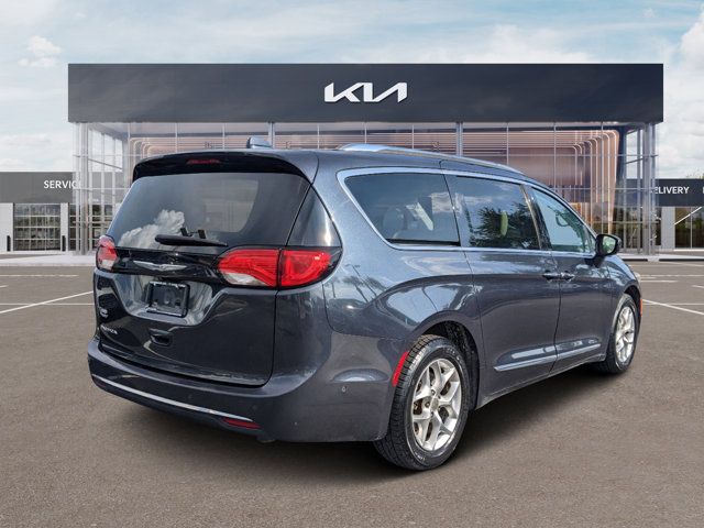 2020 Chrysler Pacifica Touring-L Plus