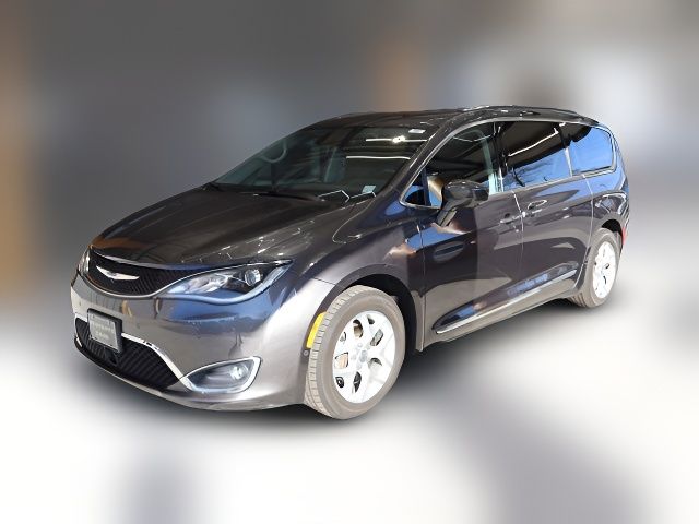 2020 Chrysler Pacifica Touring-L Plus