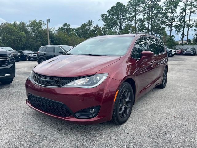 2020 Chrysler Pacifica Touring-L Plus