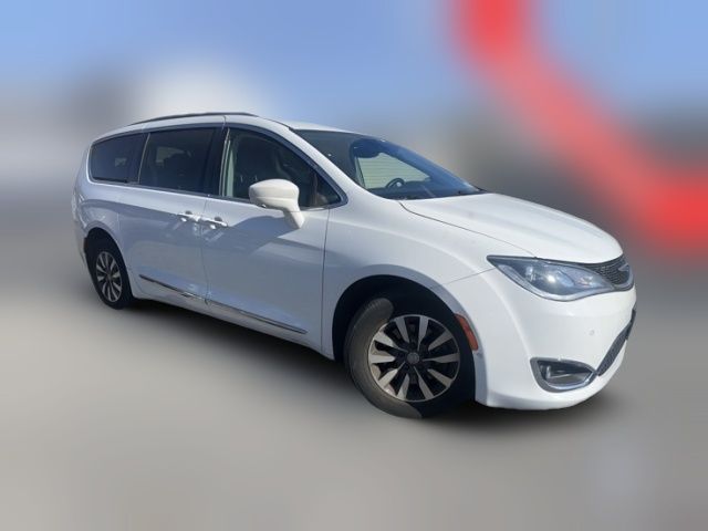 2020 Chrysler Pacifica Touring-L Plus