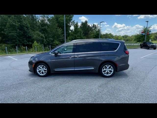 2020 Chrysler Pacifica Touring-L Plus