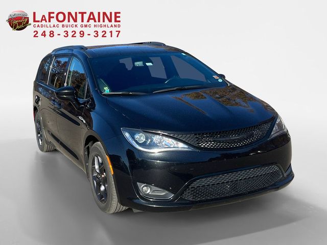 2020 Chrysler Pacifica Touring-L Plus