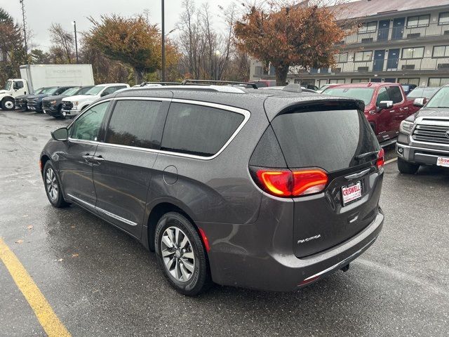 2020 Chrysler Pacifica Touring-L Plus