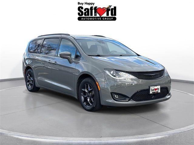 2020 Chrysler Pacifica Touring-L Plus