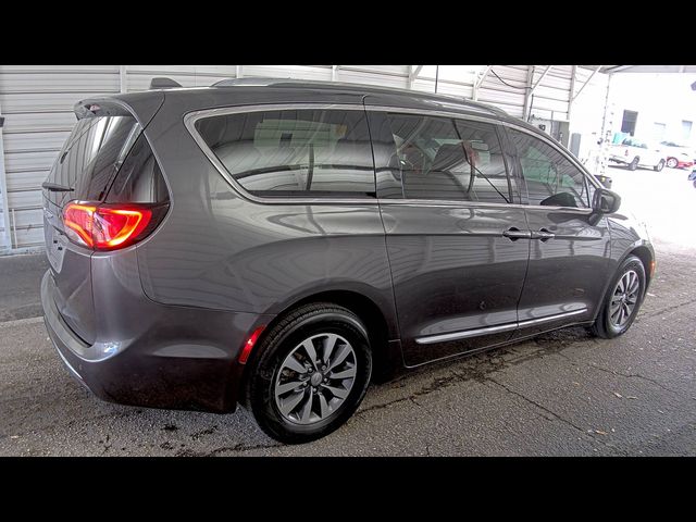 2020 Chrysler Pacifica Touring-L Plus