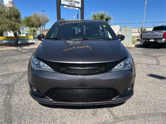 2020 Chrysler Pacifica Touring-L Plus 35th Anniversary