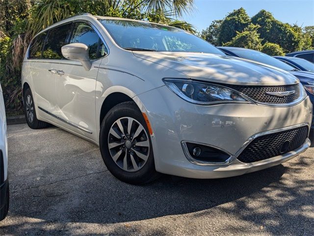 2020 Chrysler Pacifica Touring-L Plus