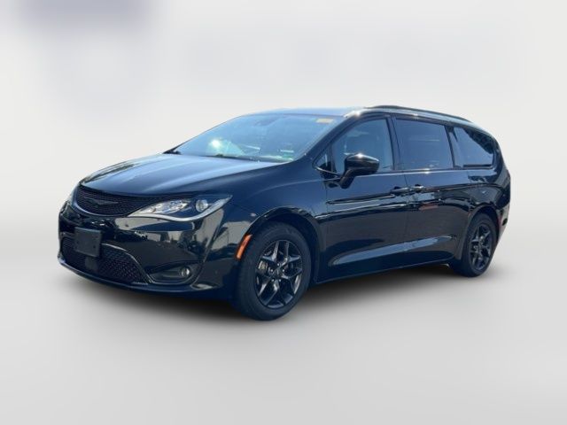 2020 Chrysler Pacifica Touring-L Plus