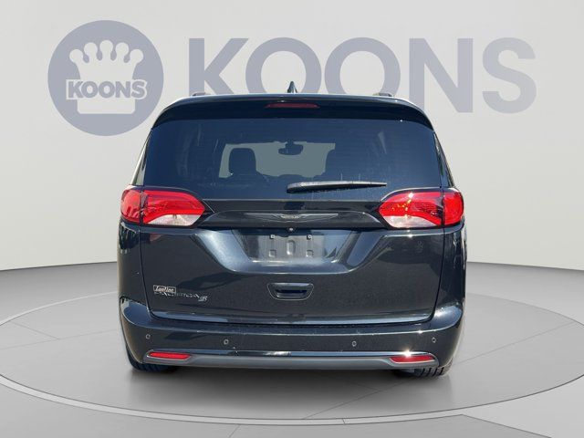 2020 Chrysler Pacifica Touring-L Plus