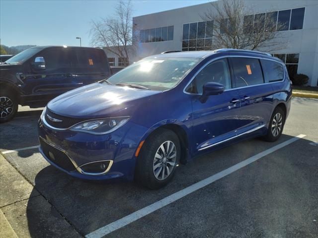 2020 Chrysler Pacifica Touring-L Plus