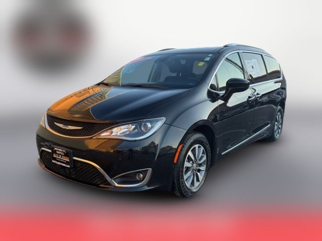 2020 Chrysler Pacifica Touring-L Plus