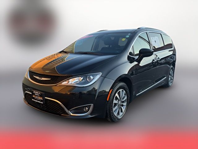 2020 Chrysler Pacifica Touring-L Plus