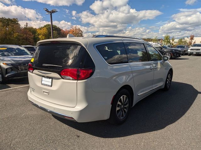 2020 Chrysler Pacifica Touring-L Plus