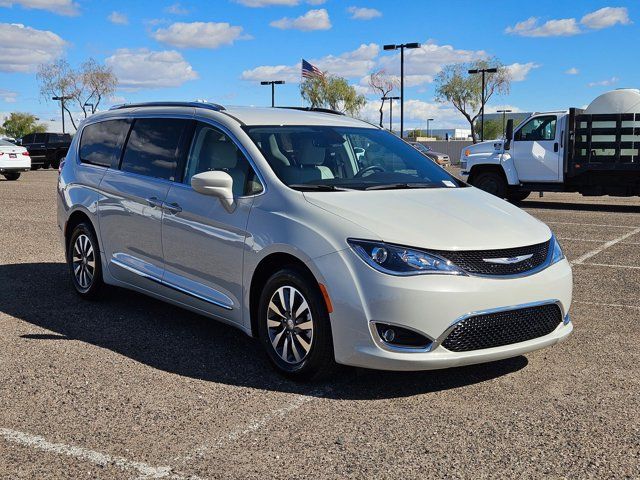 2020 Chrysler Pacifica Touring-L Plus