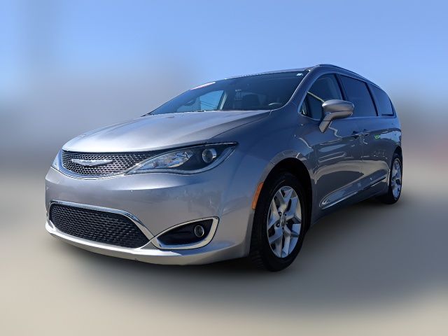 2020 Chrysler Pacifica Touring-L Plus