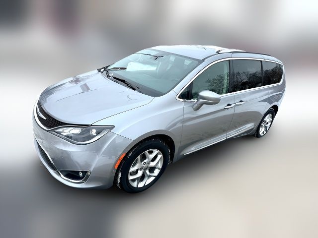 2020 Chrysler Pacifica Touring-L Plus