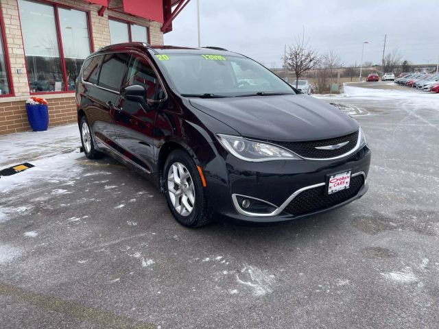 2020 Chrysler Pacifica Touring-L Plus