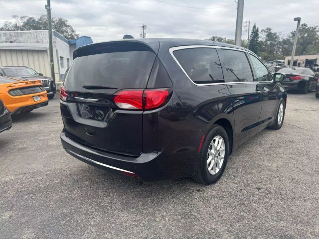 2020 Chrysler Pacifica Touring