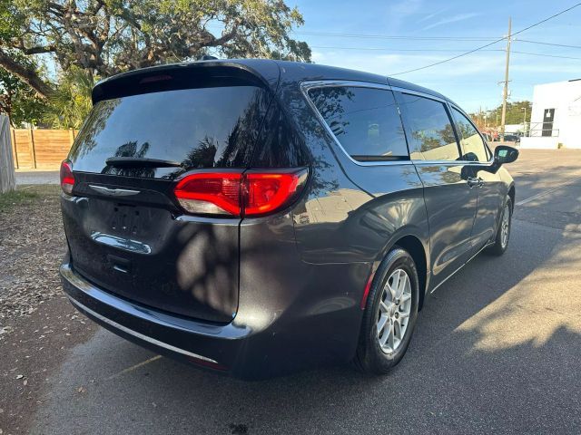 2020 Chrysler Pacifica Touring