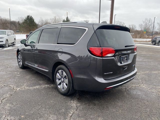 2020 Chrysler Pacifica Hybrid Limited