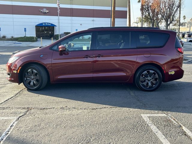 2020 Chrysler Pacifica Hybrid Limited