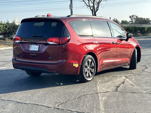 2020 Chrysler Pacifica Hybrid Limited