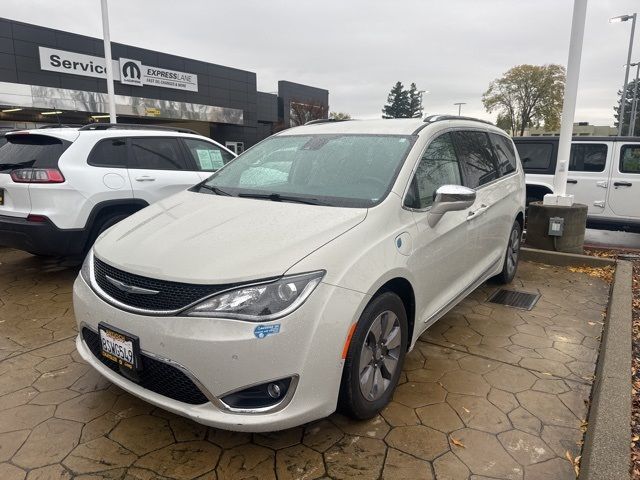 2020 Chrysler Pacifica Hybrid Limited