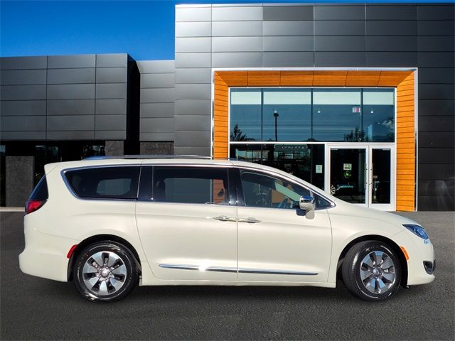 2020 Chrysler Pacifica Hybrid Limited